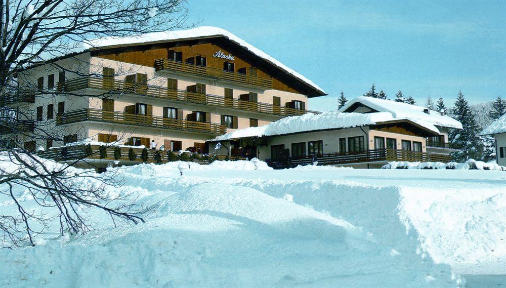 Alaska Clubresidence Фольгарія Екстер'єр фото